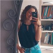 Studentessa presso il liceo linguistico frequentante il quarto anno